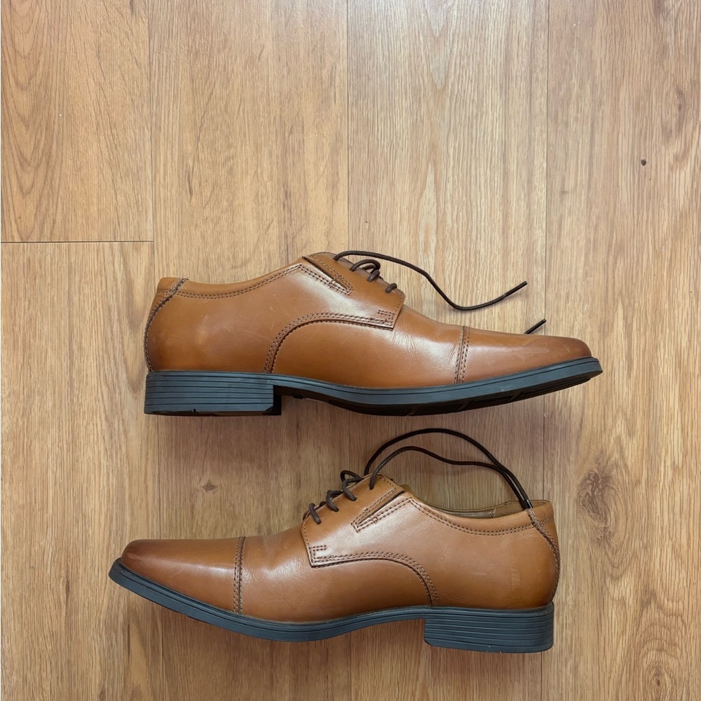 Clarks Brown Leather Men's Dress Shoes
